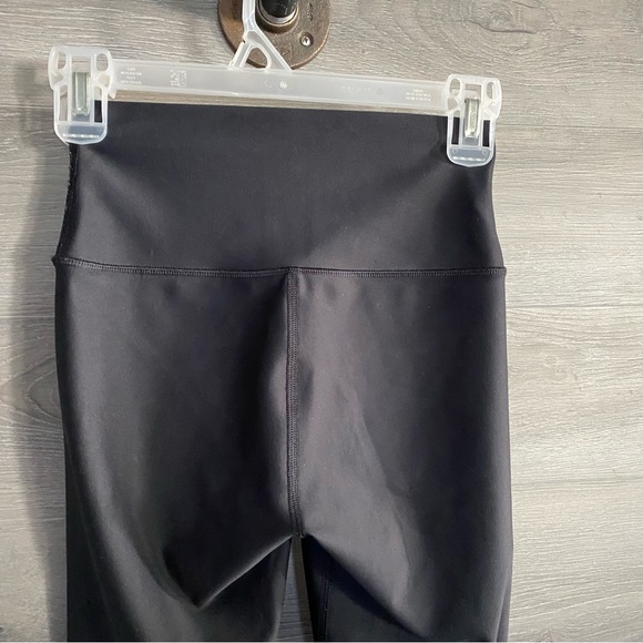 Alo Airlift Full Length Leggings - Picture 5 of 7